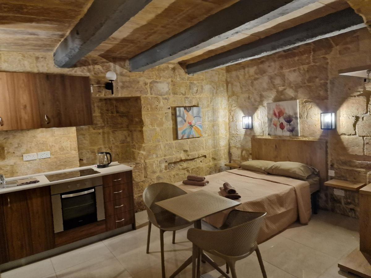 Renovated 16Th Century House In Valletta Exterior photo